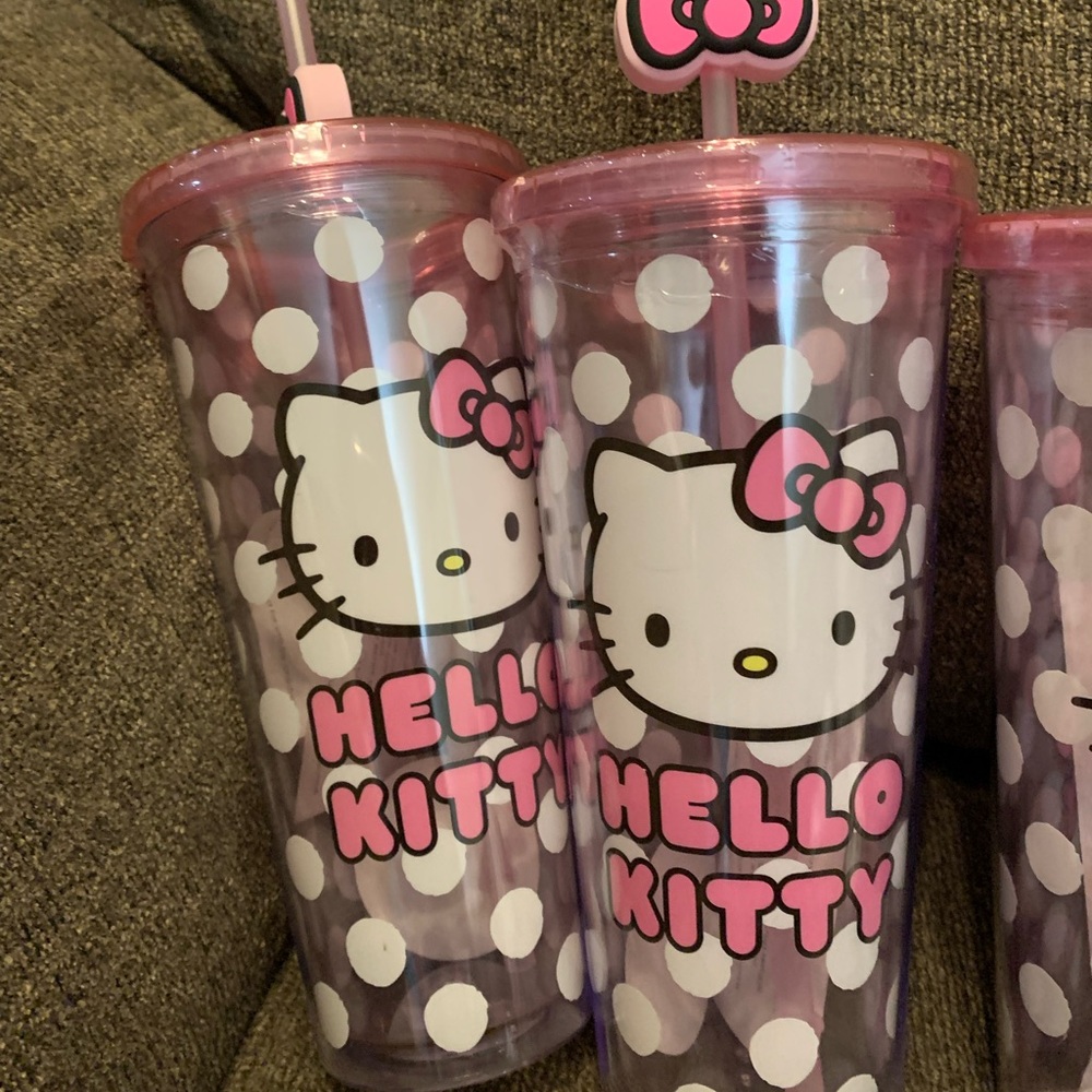 NEW Hello Kitty Tumbler